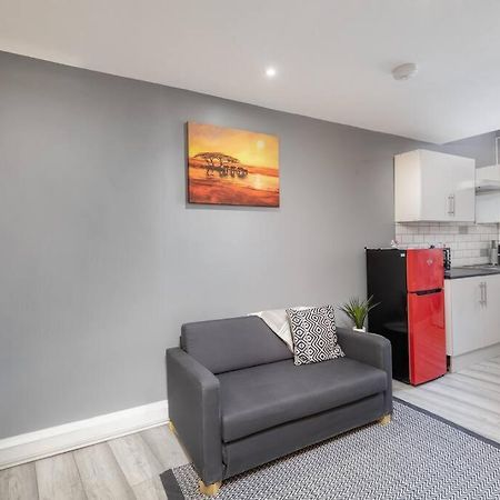 Luxury Living - Lovely 1 Bedroom Apartment ストックトン・オン・ティーズ エクステリア 写真