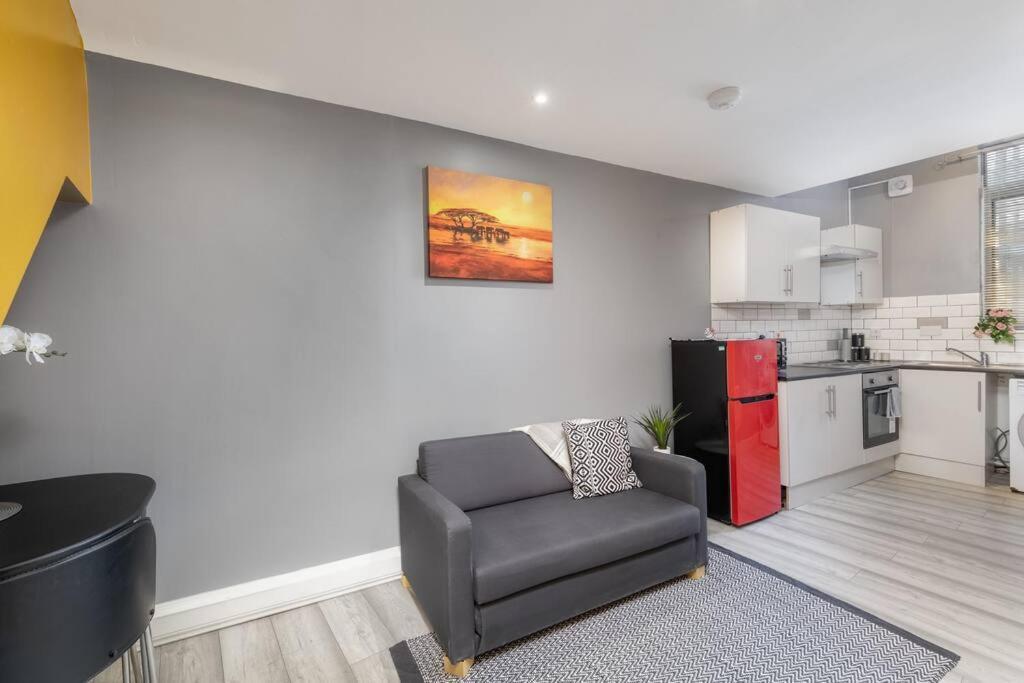 Luxury Living - Lovely 1 Bedroom Apartment ストックトン・オン・ティーズ エクステリア 写真